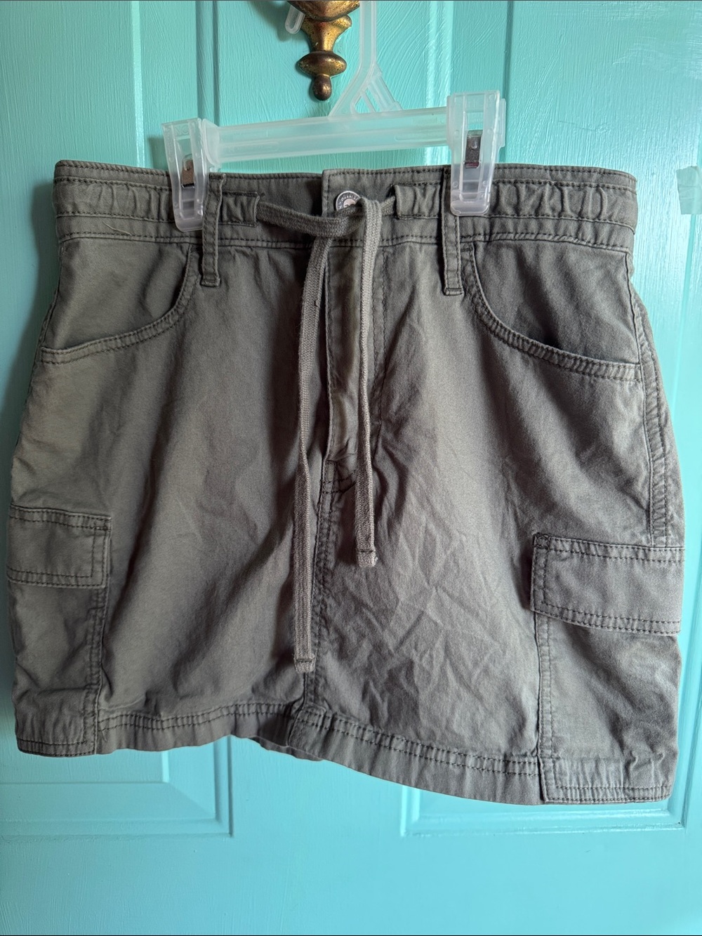 Hollister Co. Cargo Skirt Size Small